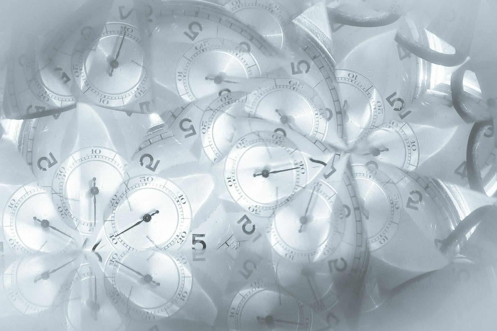 ISO 8601, Unix Timestamps, and the "Local Time in Database" Bug — A Practical Format Selection Guide