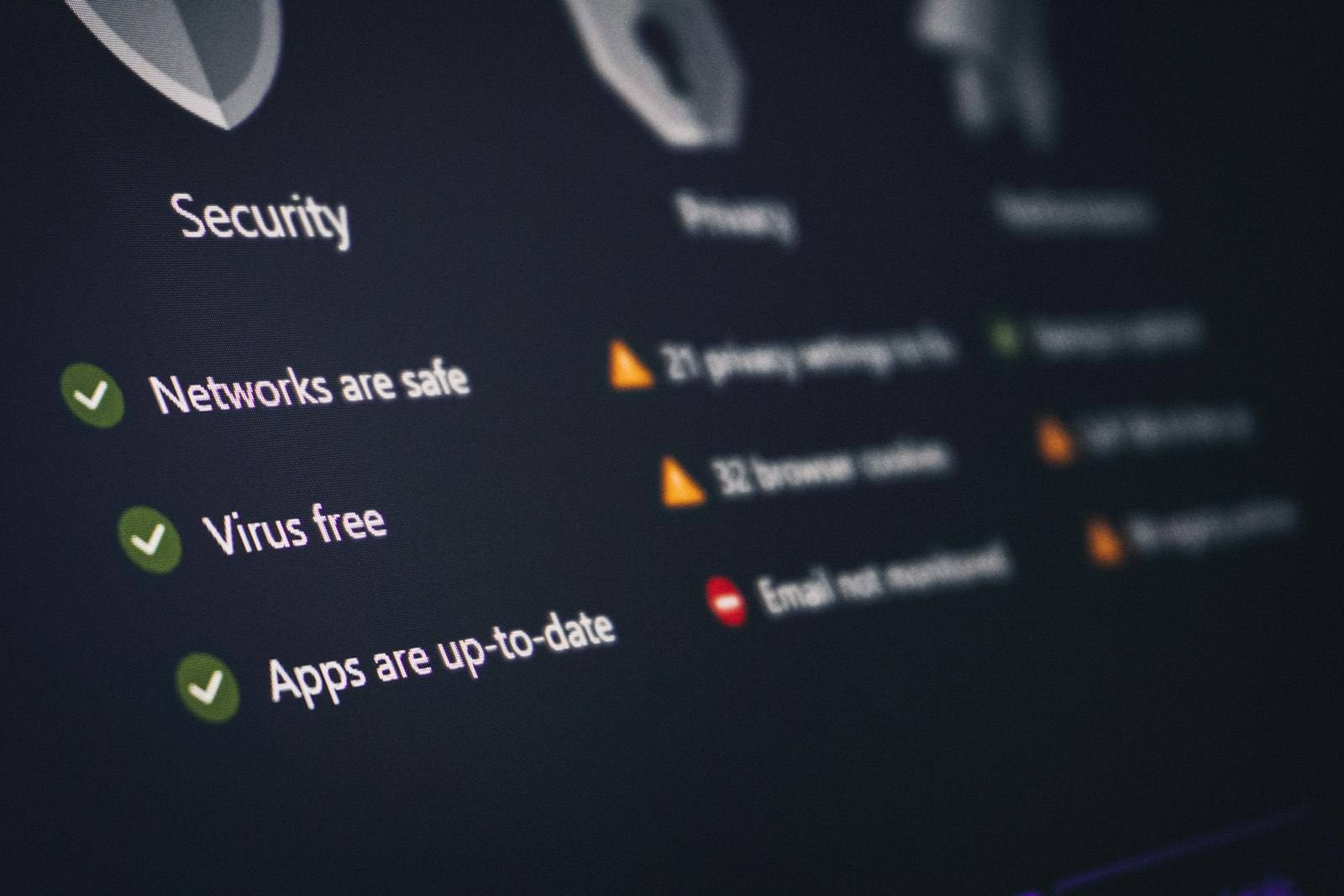 SSL Certificate Types: DV vs OV vs EV, Certificate Chains, and Preventing Expiry Outages