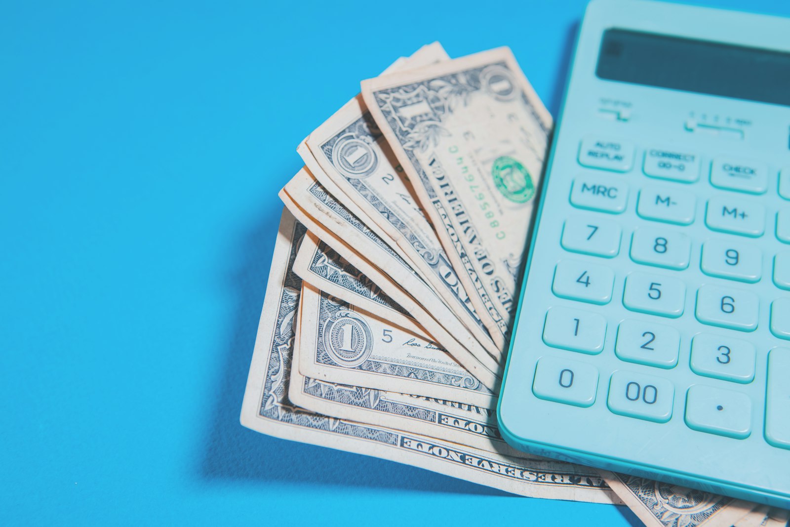 FD Calculator — Calculate Fixed Deposit Maturity Amount & Interest